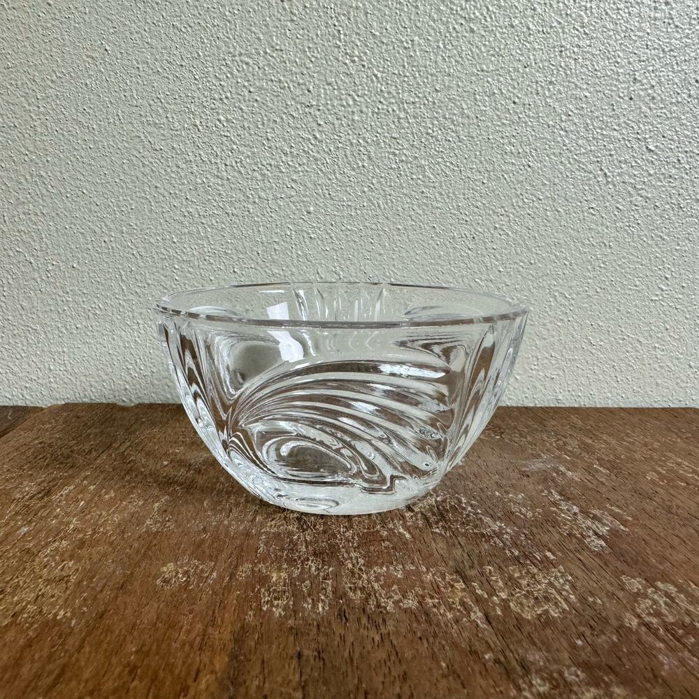 Vintage Crystal Sugar Bowl Coin dot Circle Thumbprint‎ and Swirl Design